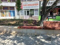 ALEXANDRIA (TR) - SE VINDE SPATIU COMERCIAL LANGA PARCUL CENTRAL